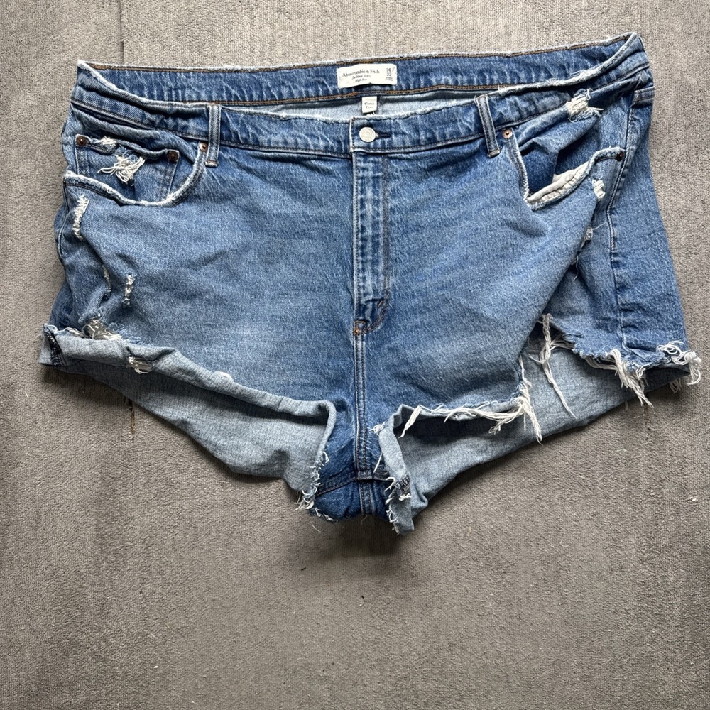 Abercrombie High Rise Mom Shorts Women's 36 Blue Distressed Denim Festival Y2K